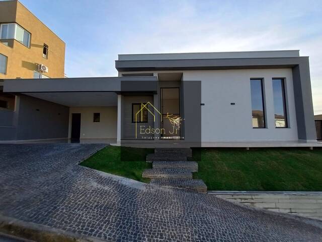 #115 - Casa em condomínio para Venda em Itatiba - SP - 1