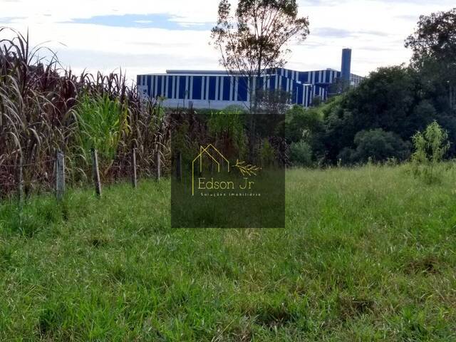 Área para Venda em Itatiba - 4